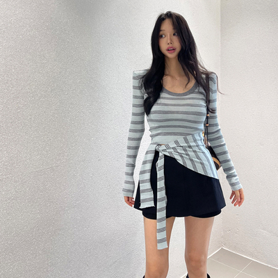 韩国条纹拼色短针织衫+披肩套装