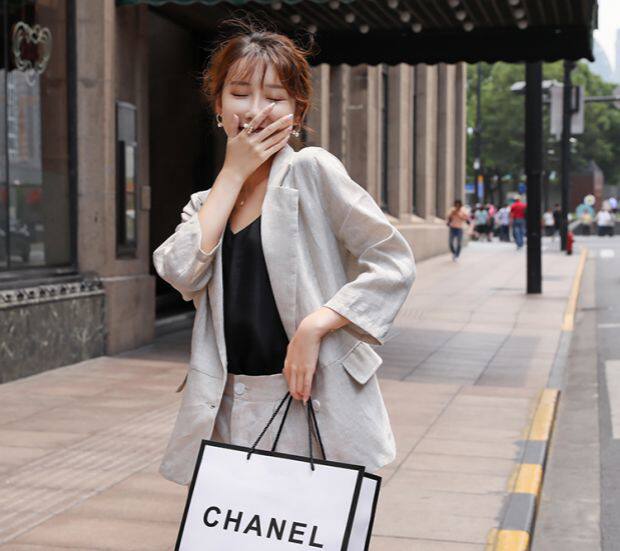 百搭时尚通勤气质休闲亚麻西服外套七分袖韩版短款西装女