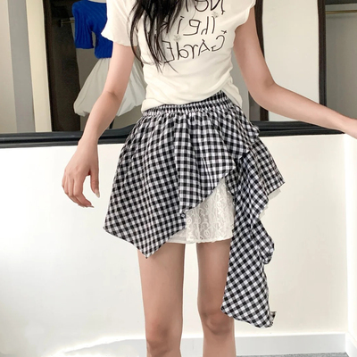 2025设计感蕾丝拼接不规则女夏季新款松紧腰显瘦格子短款半身裙