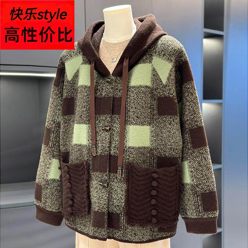 时尚休闲大码胖妈妈装格子外套女春秋新款上衣洋气中老年针织大衣