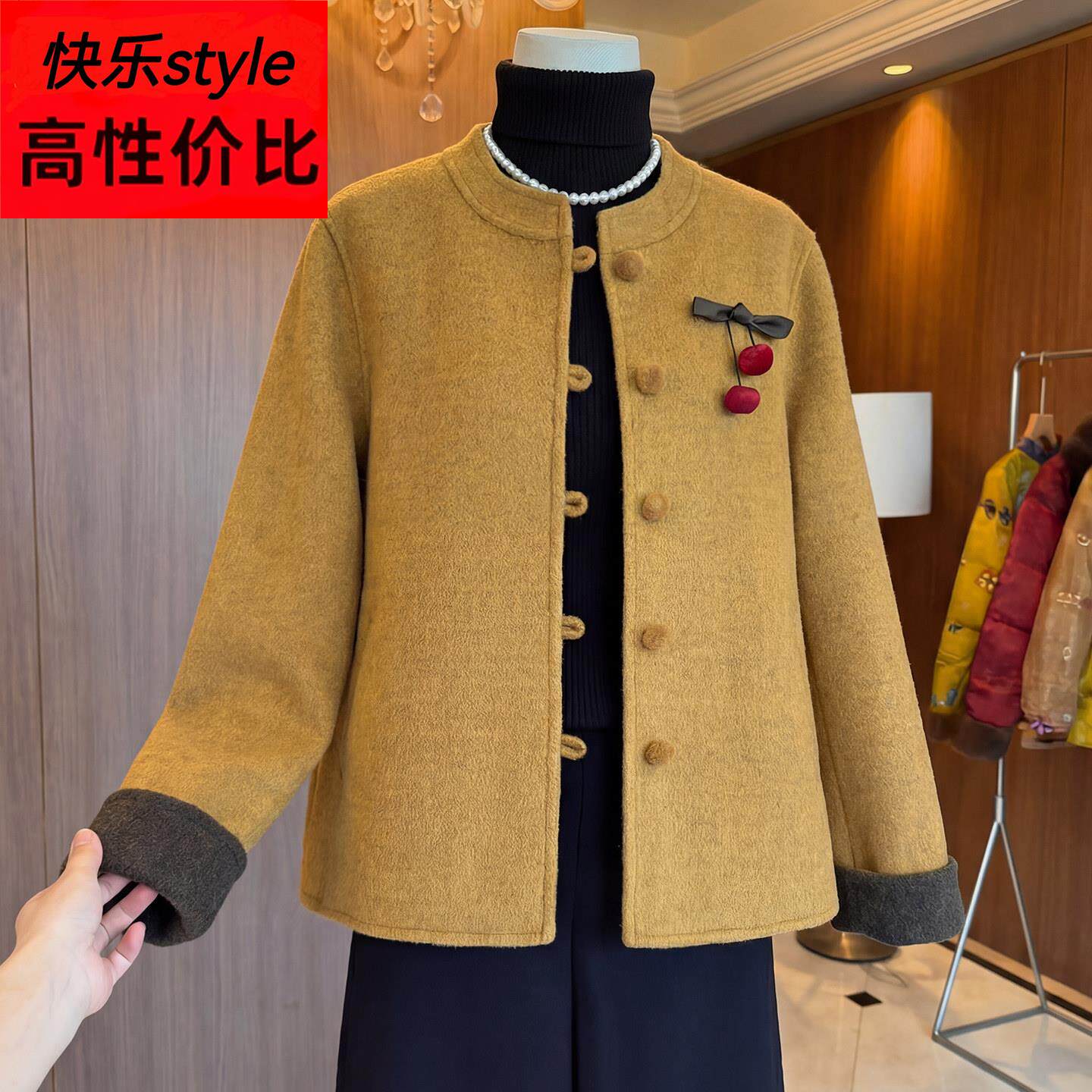阔太太妈妈春装短款毛呢外套2026新款中老年女装新中式呢子上衣服