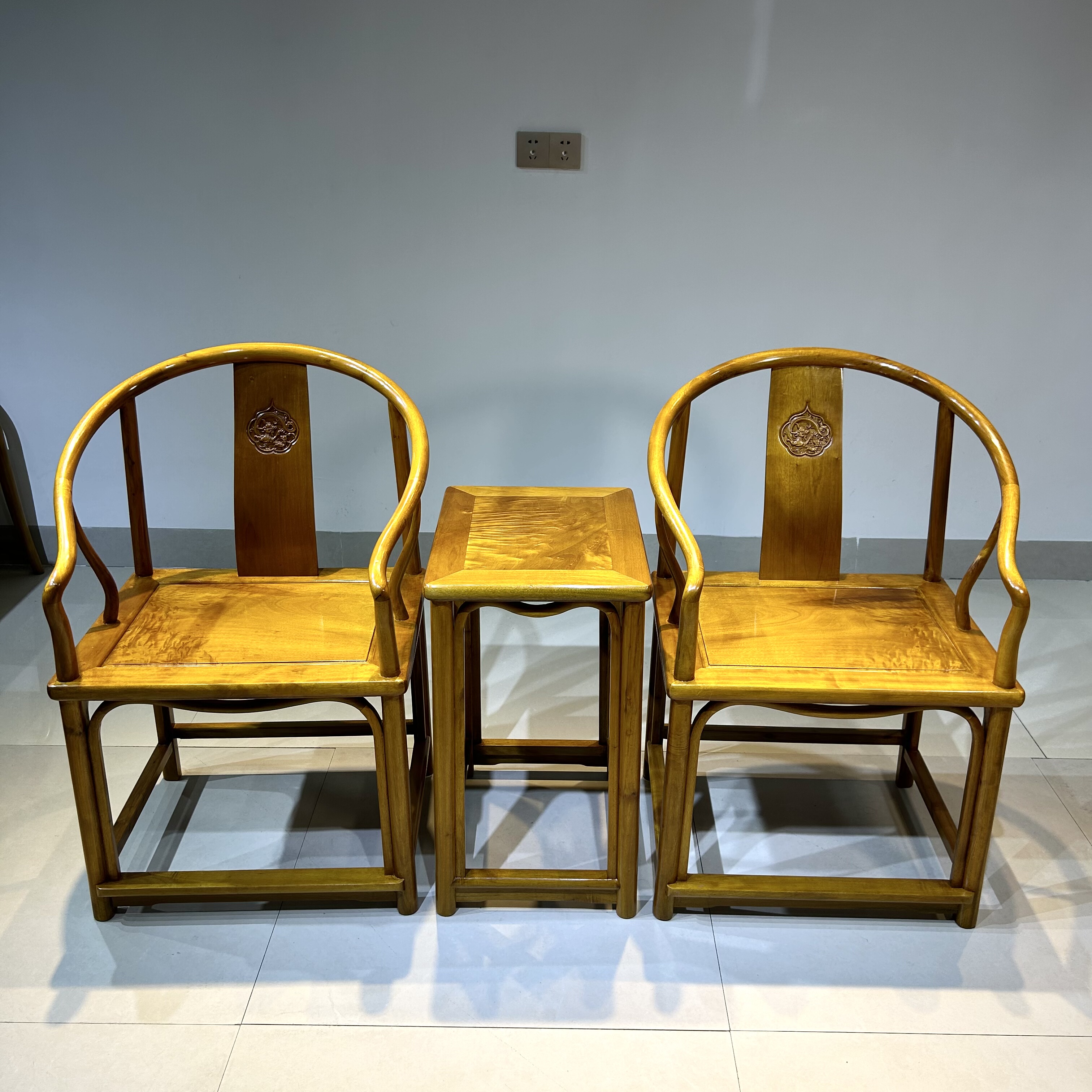 金丝楠木小叶桢楠官帽椅三件套实木家具圈椅太师椅主人椅茶椅茶桌