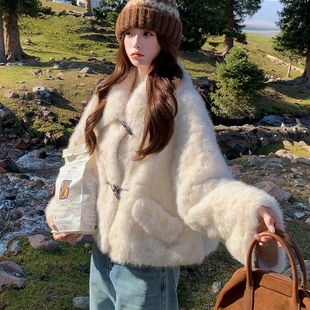 KGNN3601 设计 诺诺搭仿皮毛一体外套保暖短外套 防风袖