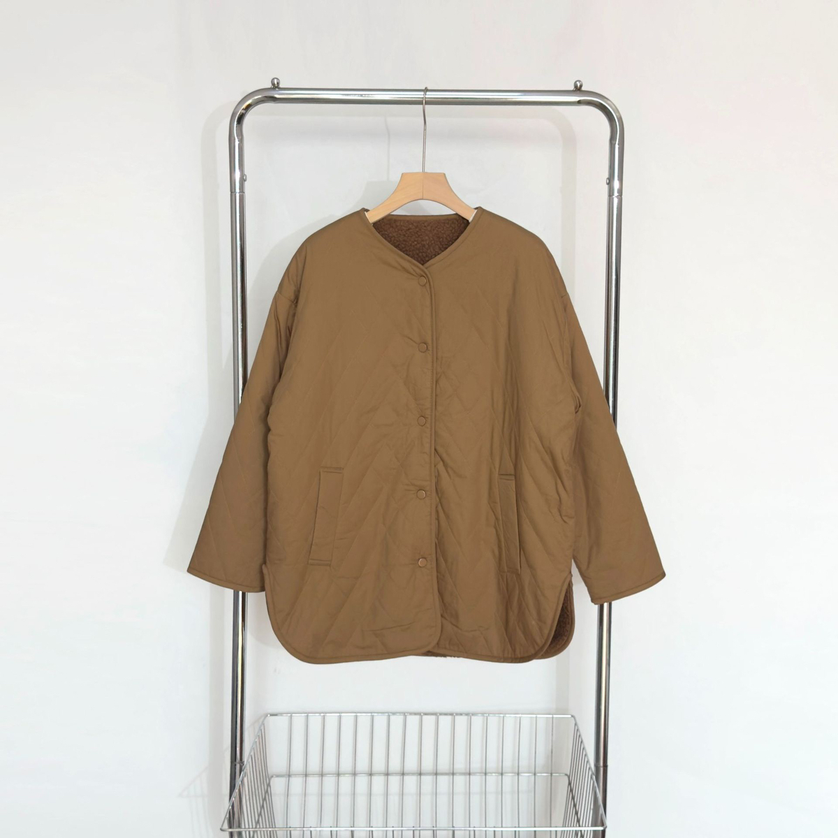 诺诺家2025冬上新骆驼绒羊剪毛正反两穿绗缝保暖棉服外套SC15-97