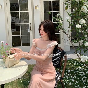 SU诺浪漫物语法式 复古蕾丝花边拼接吊带连衣裙88562 GENTLE