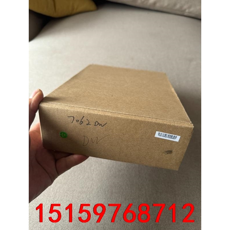 昆仑通泰 TPC7062DW 没有安装螺丝 全新未上过机议价