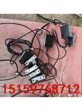 电容式放大器传感器BALLUFF九个，型号：BAE009H议价