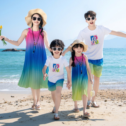 三亚旅游2025新款高端亲子装海边一家三口炸街姐弟母女装沙滩裙照