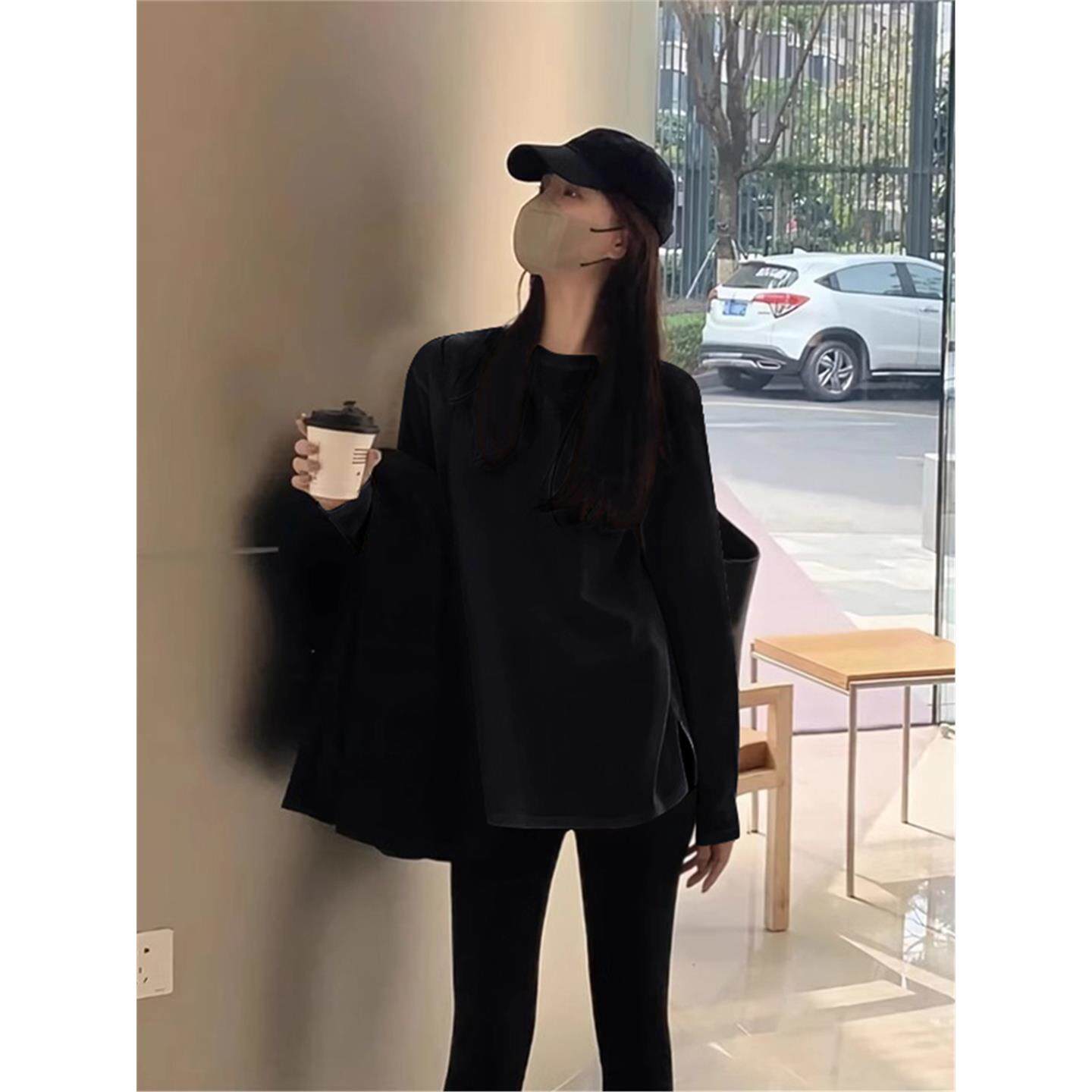 灰色纯棉长袖T恤女秋冬新款卫衣叠穿内搭打底衫配鲨鱼裤的上衣