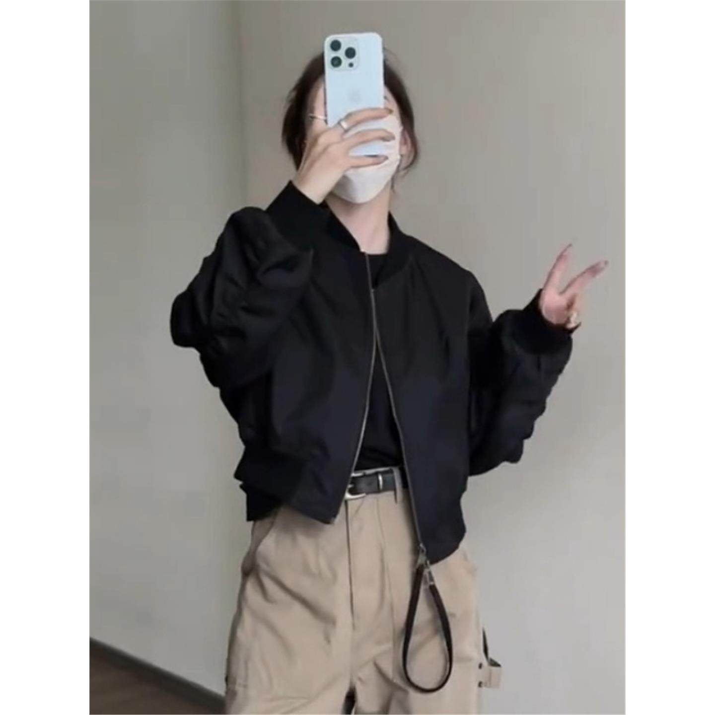 黑色短款棒球服外套女春秋图片