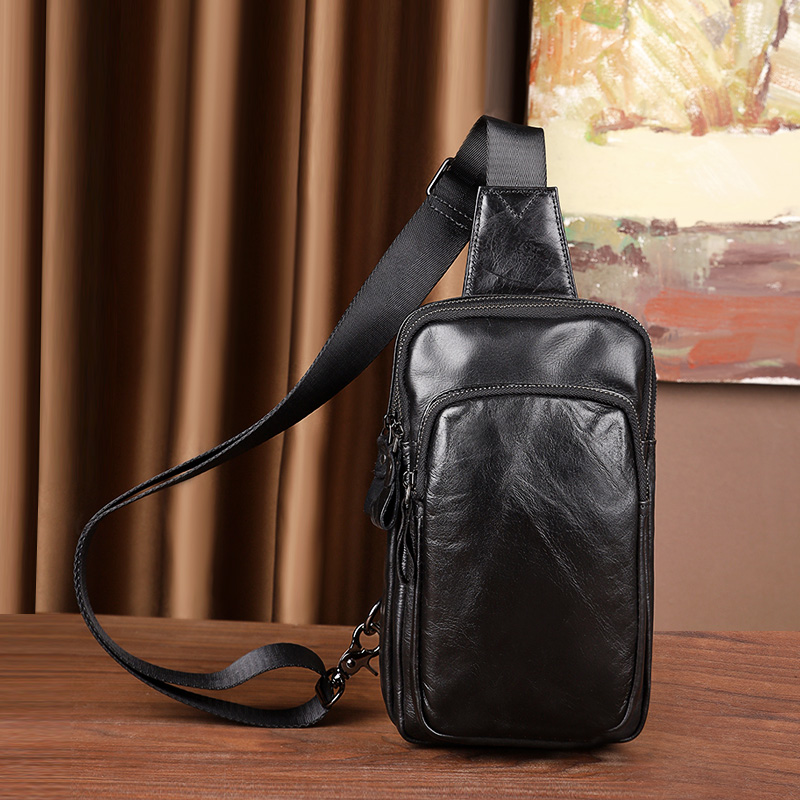 头层牛皮潮流胸包休闲单肩包