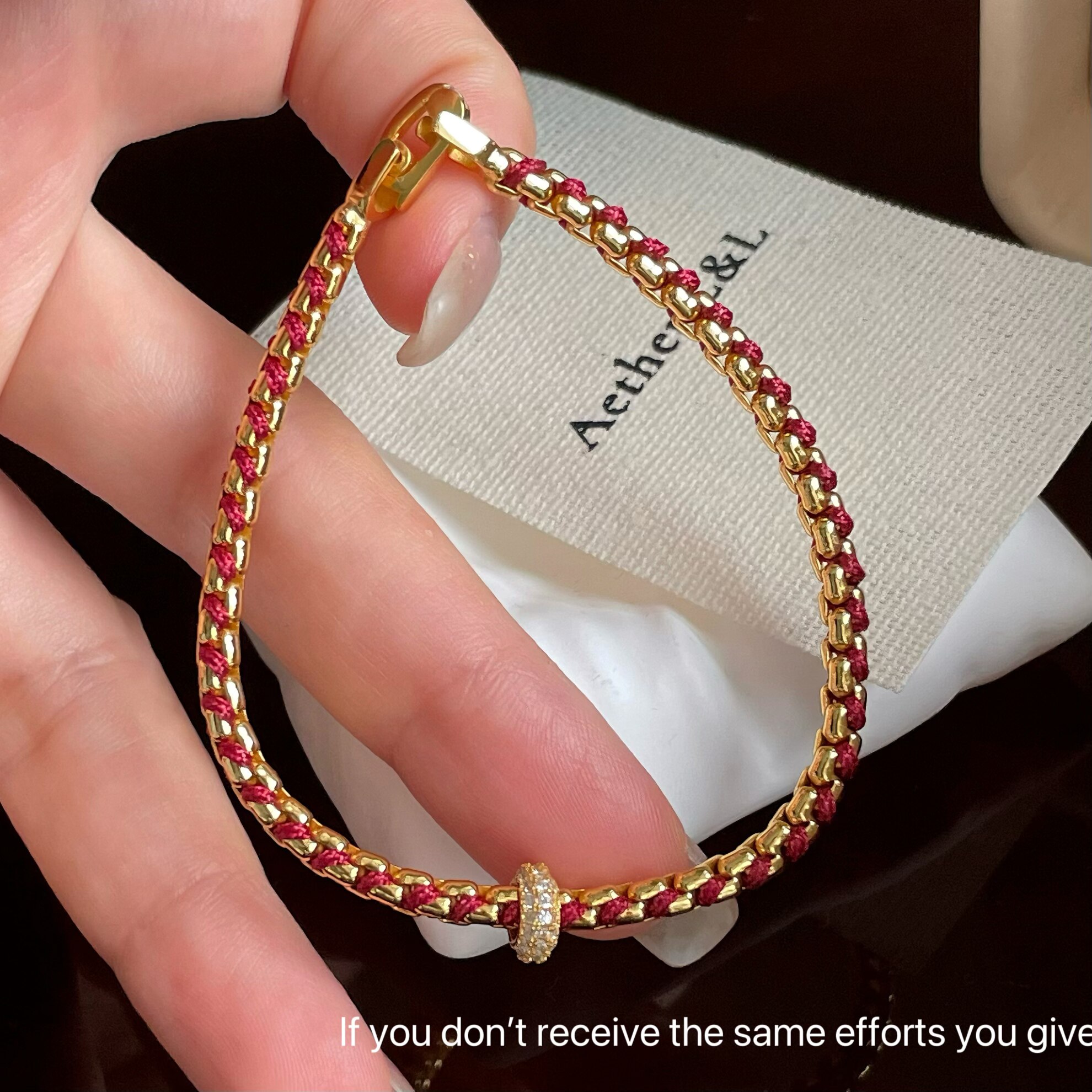 s925纯银红色葡萄藤闪钻手链爆闪轻奢高级感小众设计百搭时尚