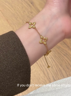 S925纯银镂空四叶草手链拉丝点钻中古风法式高级感轻奢时尚小众