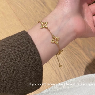 S925纯银镂空四叶草手链拉丝点钻中古风法式 小众 高级感轻奢时尚