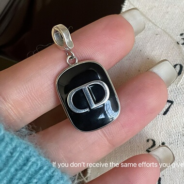 S925纯银字母cd吊坠潮流ins风简约高级感毛衣网红爆款轻奢