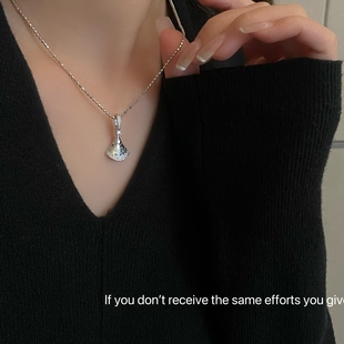 S925纯银满钻碎冰冰小裙子吊坠项链轻奢扇形气质小众设计高级感