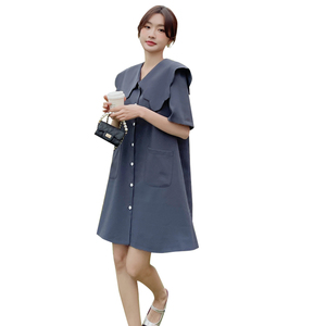灰色娃娃领连衣裙女2025夏季新款韩版宽松学院风减龄短袖西装裙子图片