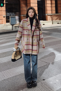 高级感格子西装领毛呢外套女秋冬2024新款洋气呢子大衣加羽绒内搭图片