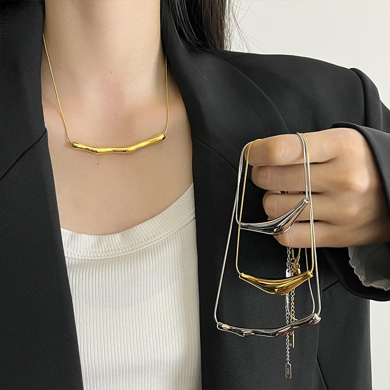 新款小众设计师款荆棘锁骨钛钢项链女个性嘻哈潮酷辣妹饰品不掉色