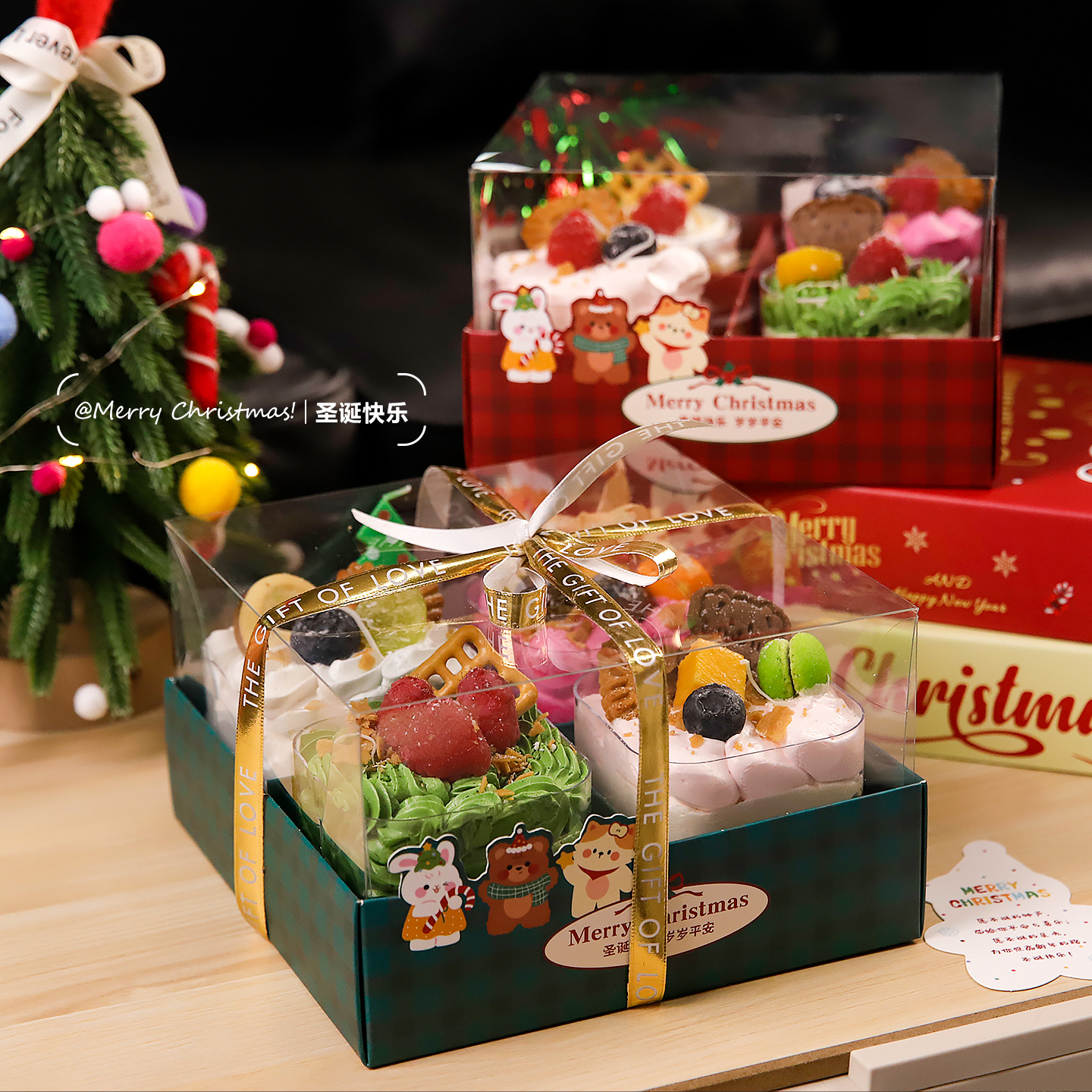 2025圣诞节四宫格包装盒蛋糕装饰4拼奶油盒子慕斯甜品烘焙打包盒