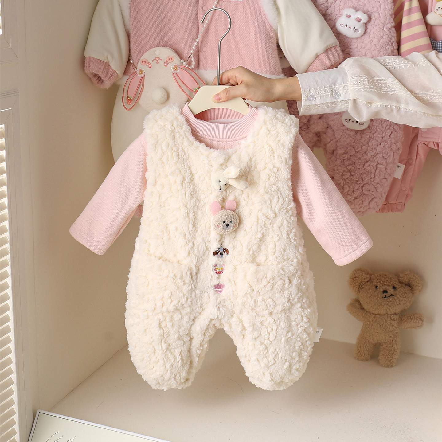 婴儿衣服春秋装加绒连体衣套装