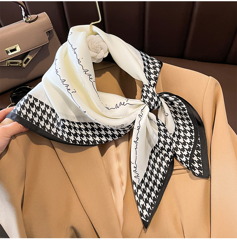 2025新款复古千鸟格小方巾女薄丝巾春夏秋装饰百搭空姐职业小领巾