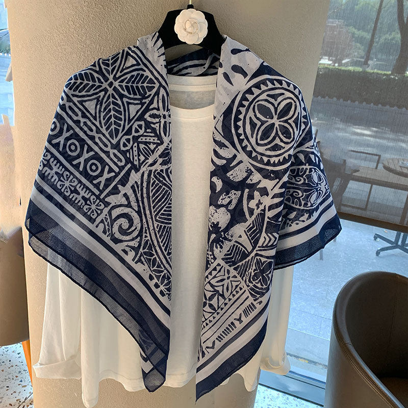 复古文艺格百搭旅游拍照防晒遮阳外搭披肩两用大方巾丝巾棉麻围巾