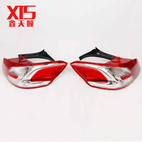 适配标志301尾灯总成后尾灯罩PEUGEOY M33 9801847480 9801847580