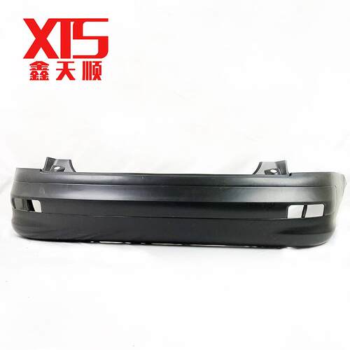 适用于标致207三厢后保险杠后保险杠皮后包围后蒙皮7410JG