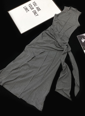 CCA自制ins博主款高级灰色背心裙设计感围裹不规则无袖修身连衣裙