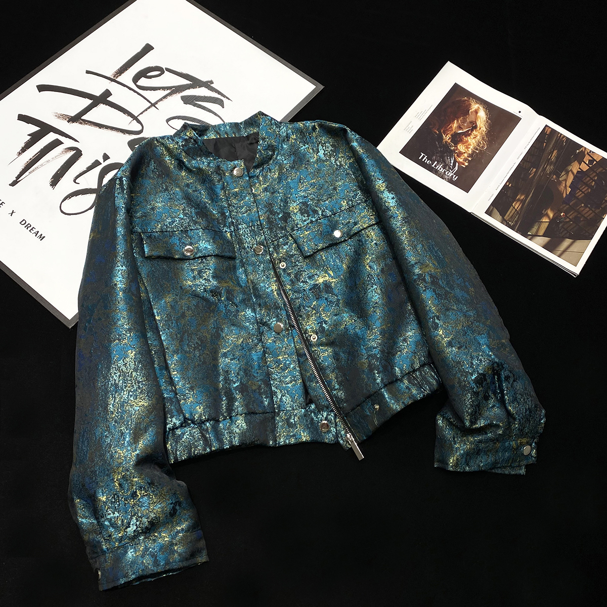 CCA自制小众亮丝金属光泽纹理长袖夹克外套短款大版宽松棒球服女