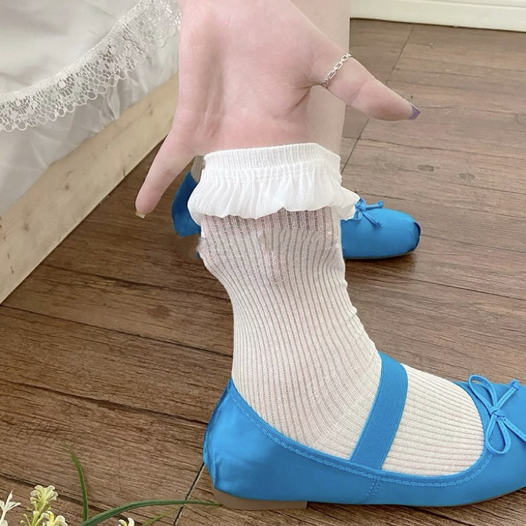 法式优雅感get！贵妇姐姐坠爱小香风袜子，温柔气质镂空花边袜子