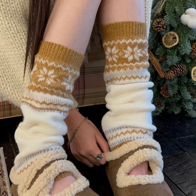 延伸了去年的费尔岛款式！奶白橘色撞色系复古味儿～太美rua！