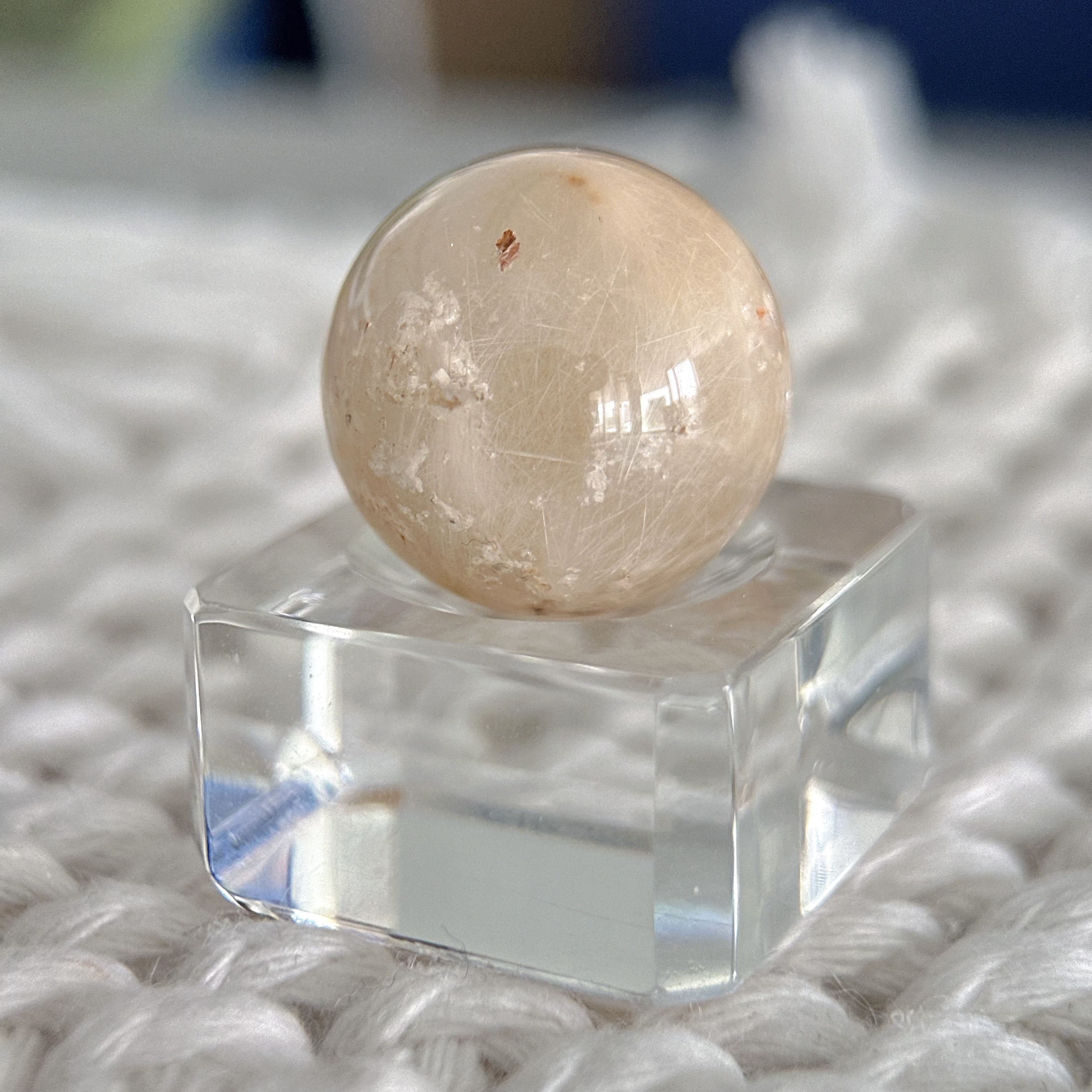 花的嫁纱&middot;黄炸花兔毛晶中晶方解石共生（18.8mm)