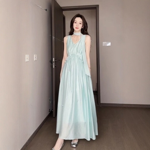 流行爆款 绝美海边度假薄荷绿色挂脖吊带连衣裙子女夏2025新款 长裙