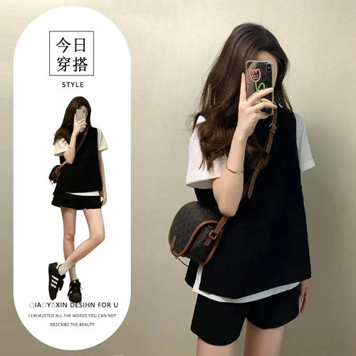 进口单件/复古高级感叠穿显瘦女韩版学院风白色T恤马甲休闲短裤装