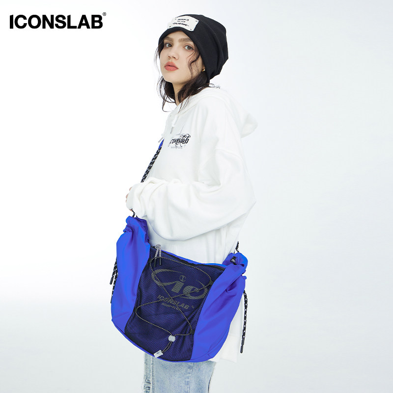 iconslab联名ssur plus 大容量网眼抽绳饺子斜挎包新款情侣款包包