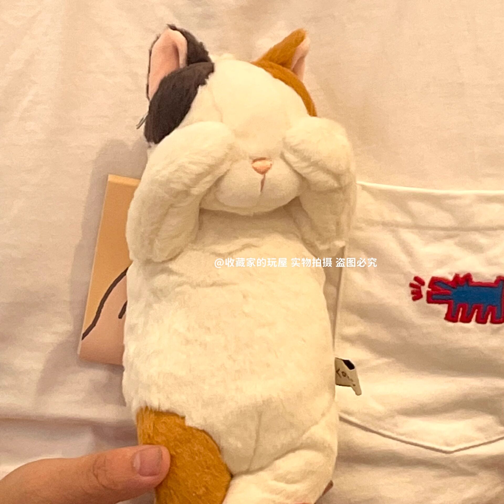 日版正品livheart害羞捂脸猫咪伸缩钥匙扣玩偶挂件零钱耳机包包邮