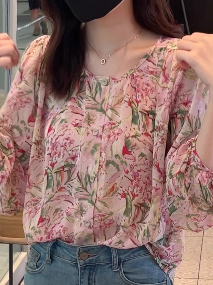 灯笼袖碎花衬衫女装2025夏季新款洋气娃娃小衫遮肚宽松雪纺上衣潮