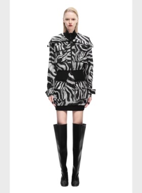 KUNSWEAR/琨丝薇尔25FA 斑马纹设计时尚女装上衣拼接收腰外套