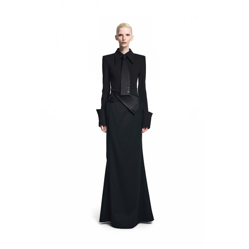 KUNSWEAR/琨丝薇尔26FA 小众收腰修身polo黑色翻领上衣 846004130