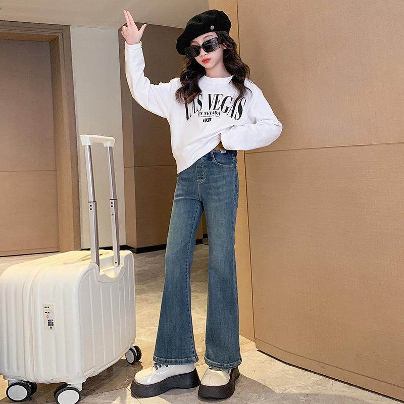 女童喇牛仔裤秋冬款20时25新款洋气女大童秋季髦裤子儿童叭修身裤