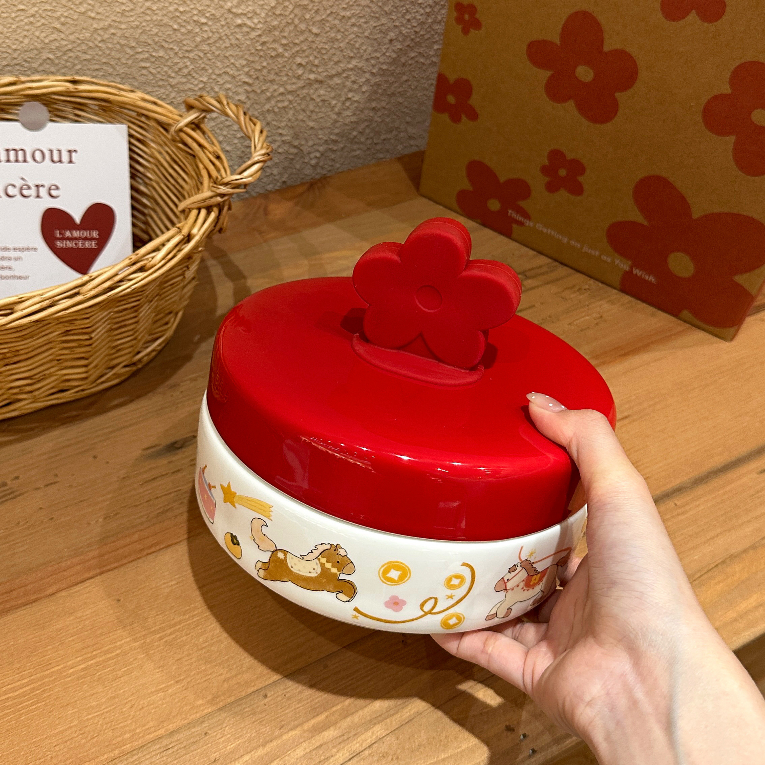 创意小马可爱喜庆果盘喜糖盘糖果盒家用客厅茶几桌面干果零食水果,餐饮具,盘,淘宝优惠券,粉丝福利购,淘宝优惠卷