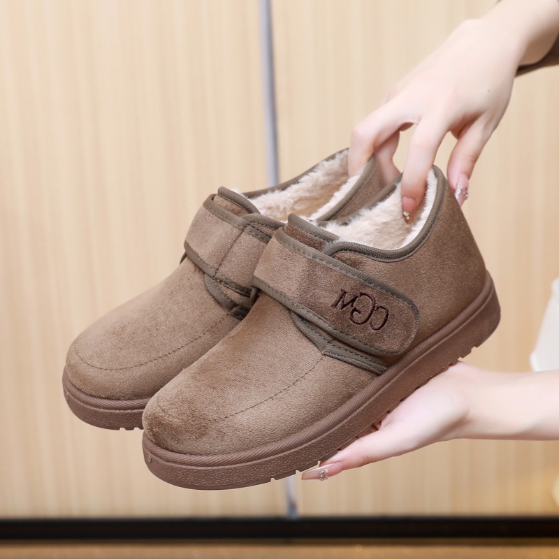 2025新款老北京布鞋女棉鞋加绒雪地靴防滑保暖毛毛豆豆鞋冬季短靴