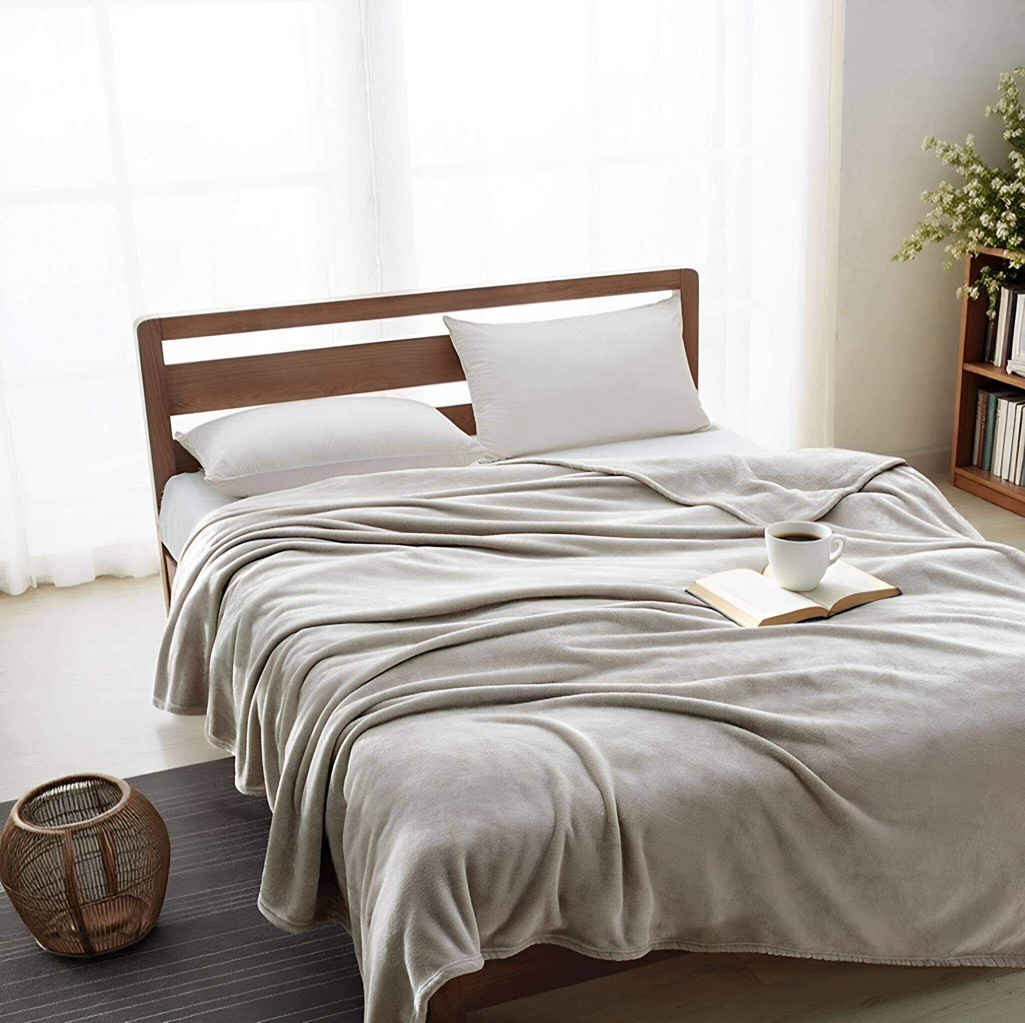 出口美国法兰绒保暖礼品毛毯秋办公室珊瑚绒午睡小毯子披肩懒人毯