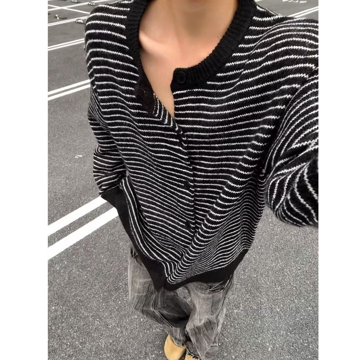 老钱风条纹撞色圆领毛衣开衫针织