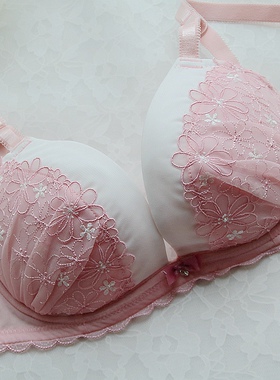 出口日单 陌上花开低心位薄杯单文胸65B65C65F70A70D70E