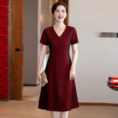 蕴佳高贵婚宴烫钻显瘦旗袍礼服女