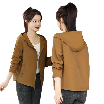 今年流行短外套薄款短连帽小夹克