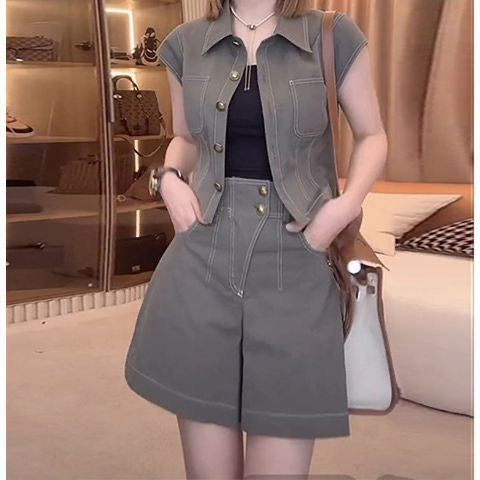 欧货时尚设计感休闲套装女夏季新款减龄无袖开衫牛仔短裤两件套潮